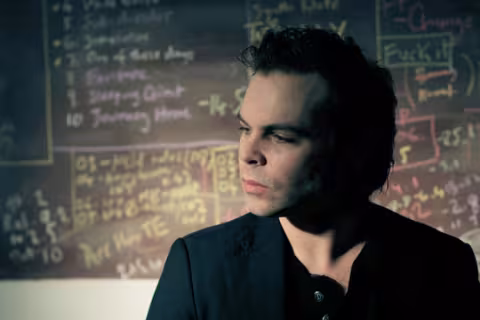 2012GazCoombesPR100212.jpg