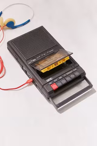 47096862_001_b.jpg