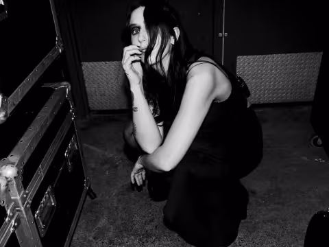 Chelsea-Wolfe-Submerge-960x720.jpg