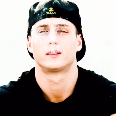 Chet-Haze-Tom-Hanks-son.jpg