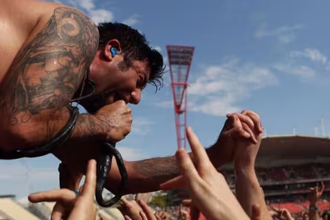 Deftones_02.jpg