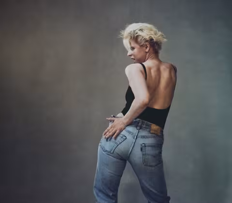FastForward-Robyn-Sexistentialism.jpg