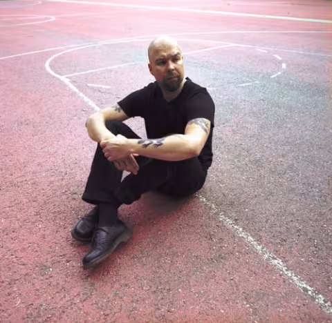 Interview_Mika_Vainio.jpg