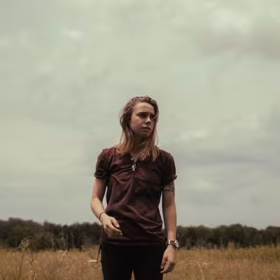 Julienbaker.jpg