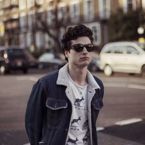 La-playlist-style-d-Adrien-Gallo-chanteur-des-BB-Brunes_visuel_article2.jpg