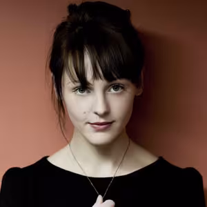 Laura-Marling300.jpg