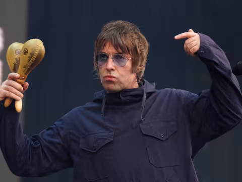 Le-groupe-Oasis-bientot-reforme-Liam-Gallagher-donne-de-l-espoir-aux-fans.png