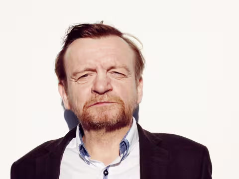 MARK_E_SMITH_tom-cockram-2560x1918.jpg