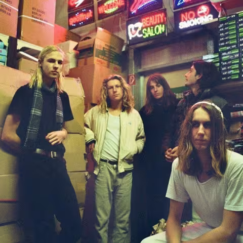 PARCELS_BAND.jpg