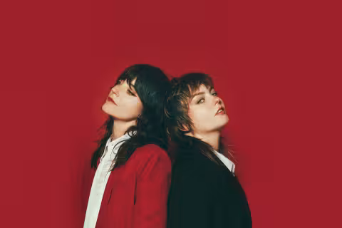 SharonVanEtten_AngelOlsen_byDanaTrippe.jpg