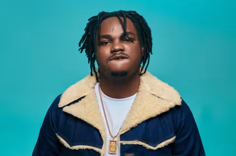 Tee-Grizzley-press-photo-cr-Bobbi-Digital-2017-bb13-billboard-1548.jpg