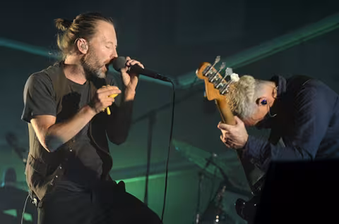 Thom-Yorke-Flea.jpg