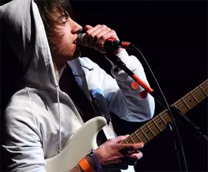 arctic-monkeys_000538_MainPicture.jpg