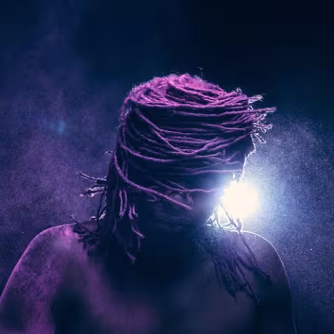 avatars-000350441378-0zcsxe-t500x500.jpg