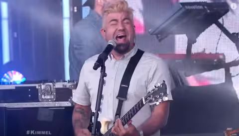 deftones-kimmel-cap-2016.jpg