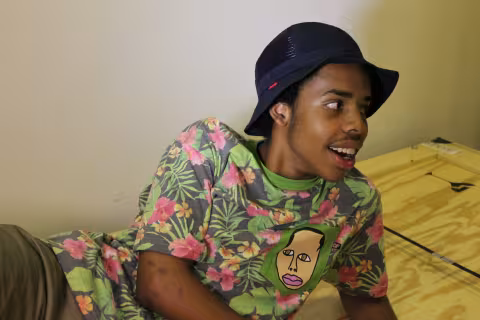 earl-sweatshirt_01.jpg