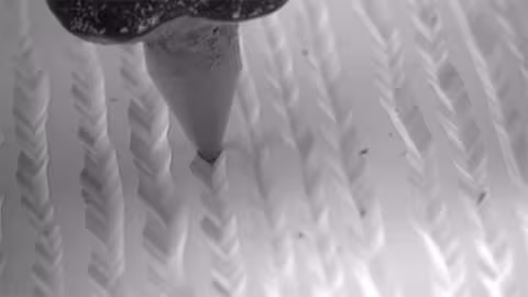 electron-microscope-slow-motion-vinyl-recording-ben-krasnow-2.jpg