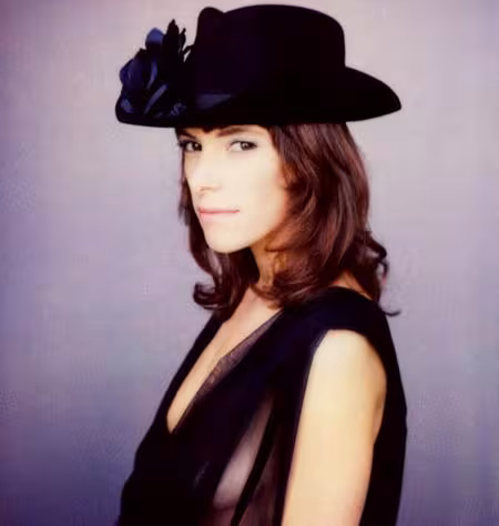 emily-loizeau.jpg