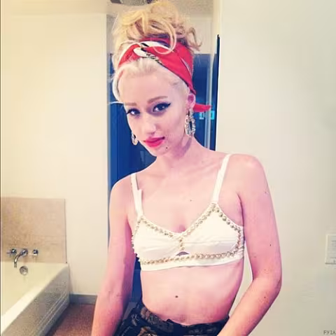 iggy-azalea-trap-gold-photo-shoot-7.jpg
