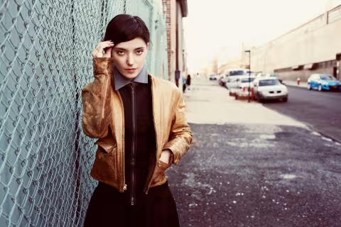 img-sharon-van-etten_195118770437.jpg