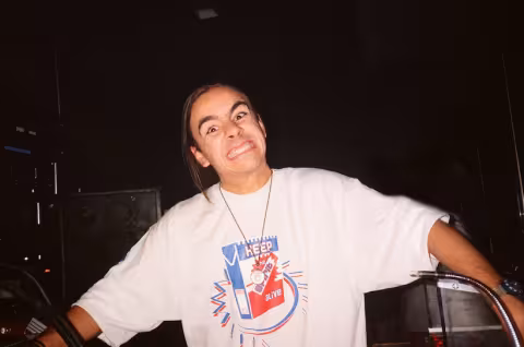 laurent-garnier-rex-club-paris-vers-1993-olivier-degorce-plastic-dreams-headbangers-publishing.jpg