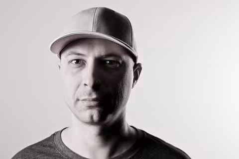 levon_vincent_14.3.12_208a_1333364833_crop_550x367.jpg