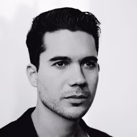 matthewdear_090910_0_01.jpg
