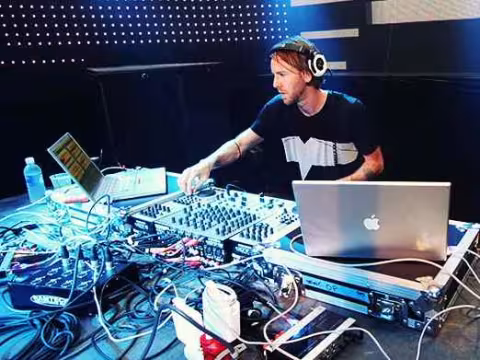 richie-hawtin_01.jpg