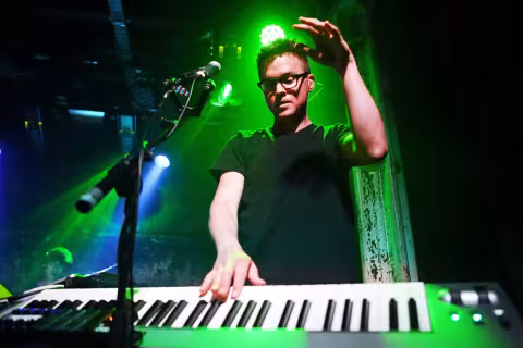 son_lux51_960_640_95.jpg