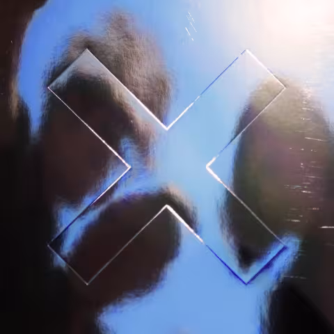 the_xx-on_hold_s.jpg