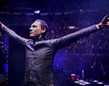 tiesto.jpg