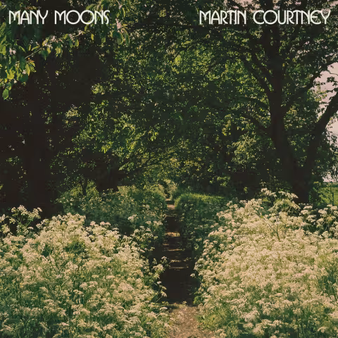 Manymoons_courtney.jpg