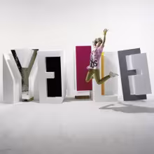 yelle-pop-up-2007.jpg