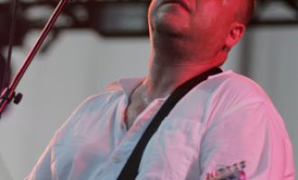 20130104-pixies-x306-1357328662.jpg