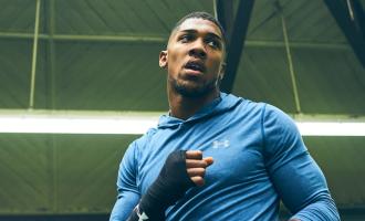 ANTHONY_JOSHUA_UA_card_1_jm_TS_4114-1.jpg