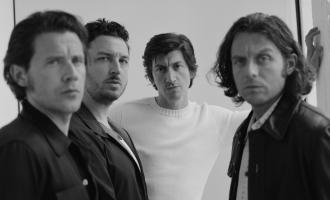 Arctic-Monkeys---pc-Zackery-Michael---436763_L2-B_08---300-dpi.jpg