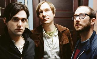 Bright_Eyes_Picture1_1297944593_crop_550x450.jpg