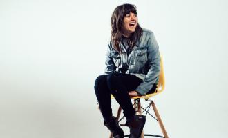 COURTNEY-BARNETT-9520_01.jpg