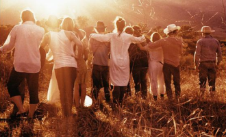 Edward_Sharpe__The_Magnetic_Zeros_01.png