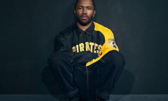 FRANK-OCEAN-PRESS-SHOT-HIGH-RES_opt-1582649498-compressed.jpg
