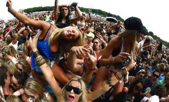 Festival_Crowd1.jpg