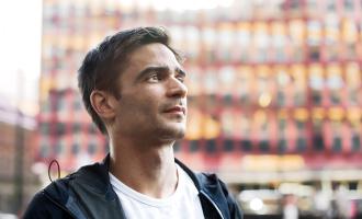 JonHopkins_metalmagazine_.jpg