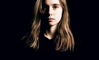 Julien_1B8A4246_Cov_by_Crackerfarm_under_the_radar.jpg