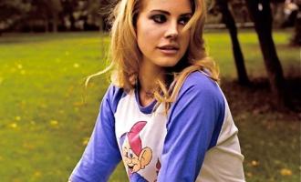 Lana-Del-Rey-horizontal.jpg