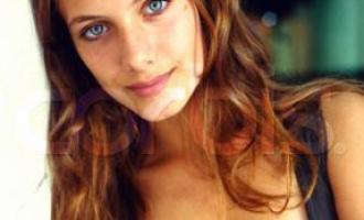 Melanie-Laurent.jpeg
