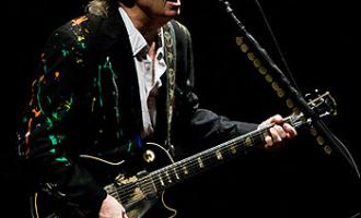 Neil_Young_live.jpg