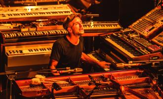 Nils-Frahm-1.jpg