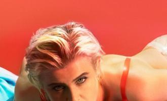 Robyn-Honey-1537360152-640x640.jpg