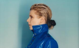 Robyn-Peckmezian-012_RGB_F1-web-optimised-1000.jpg