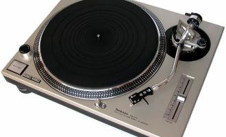 SL1200Mk2_Top_L.jpg